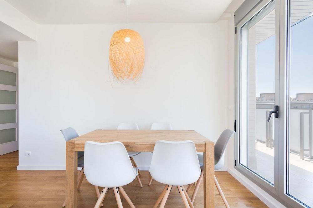 Olala Port Forum Apartments Сант Адриа де Бесос Екстериор снимка